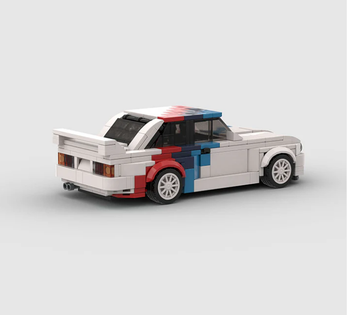 Bmw M3 E30 (Çakal kasa 456 Parça)