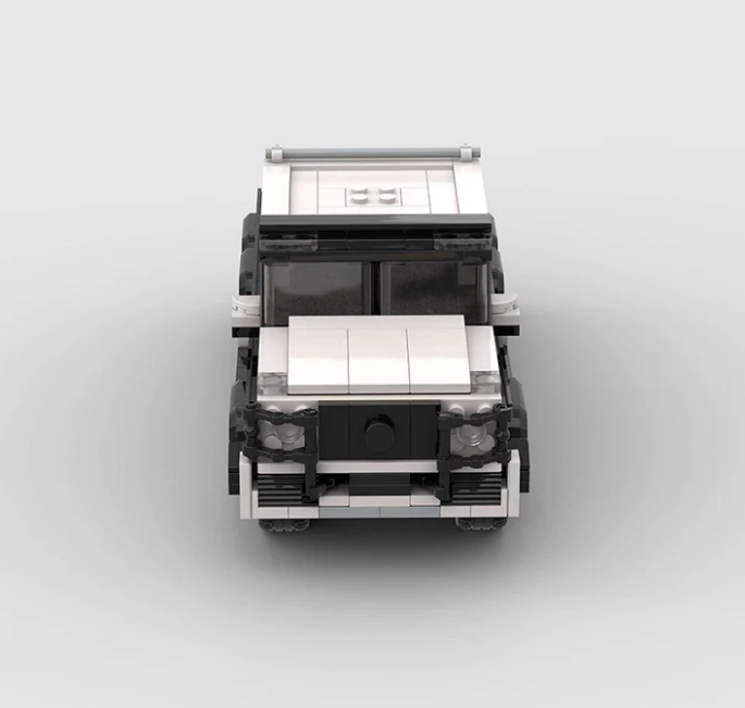 Mercedes Benz G63 (6x6 471 Parça)